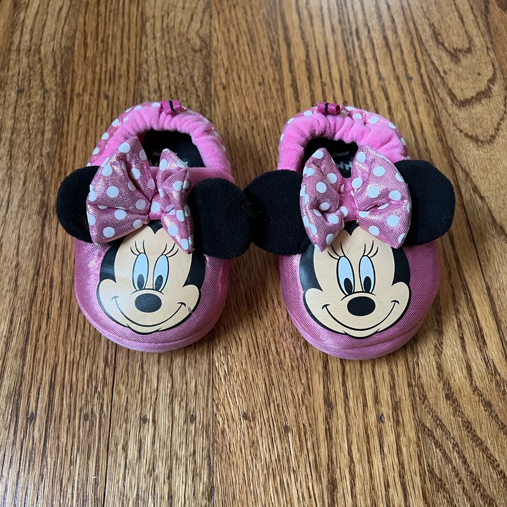 Disney Junior Minnie Mouse Slippers, 5/6